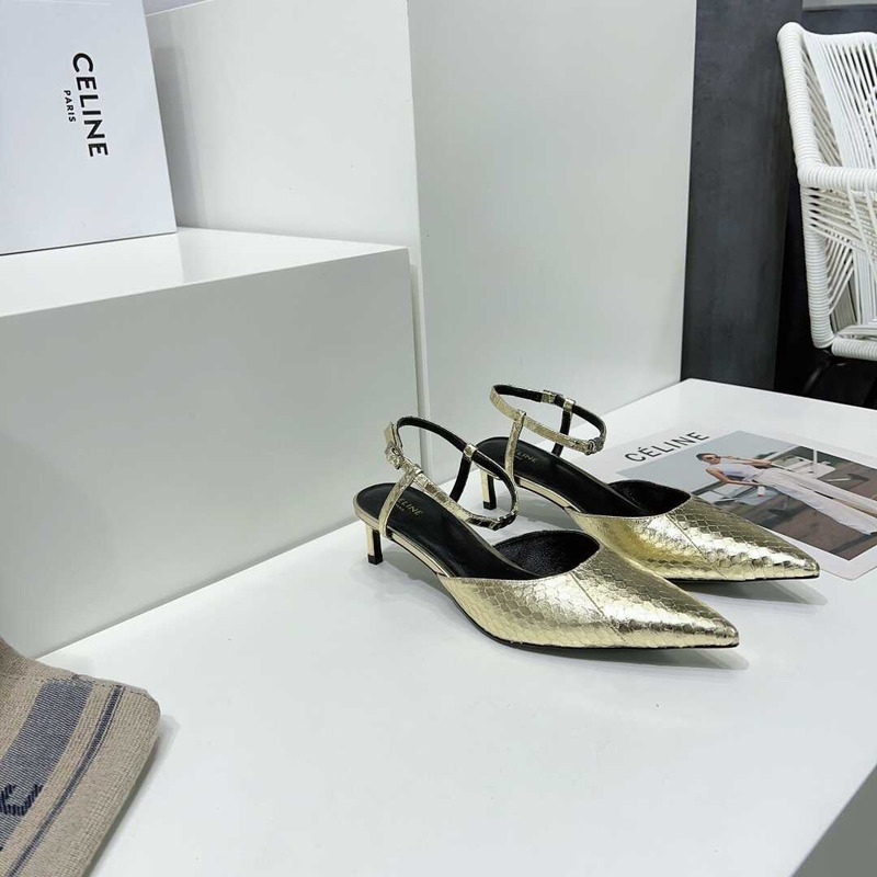 Ce**e kitten with strap triomphe pumps golden