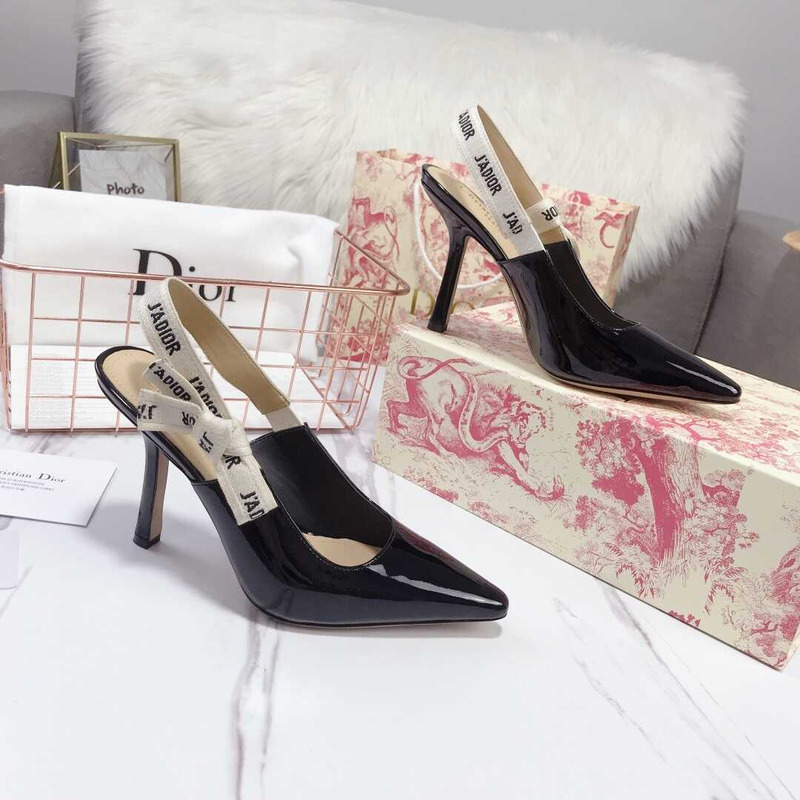 D*or patent ribbon j\