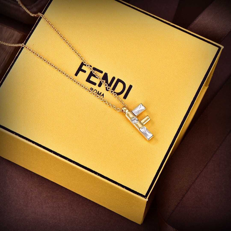 F**di f is F**di necklace gold