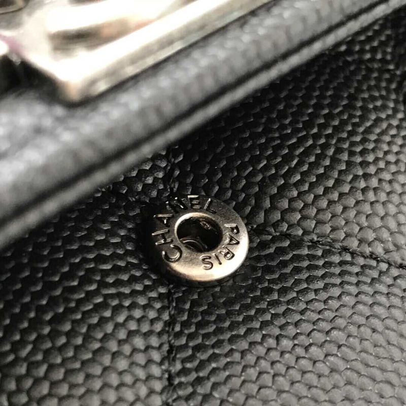 Ch*el caviar quilted large boy gusset flap wallet black