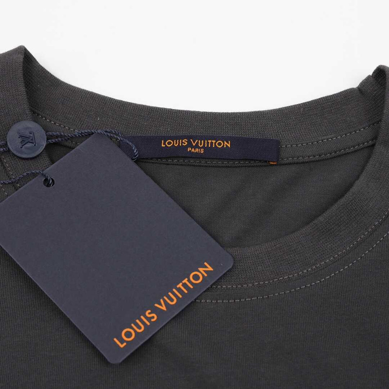 l**is V*t*n cotton t-shirt grey