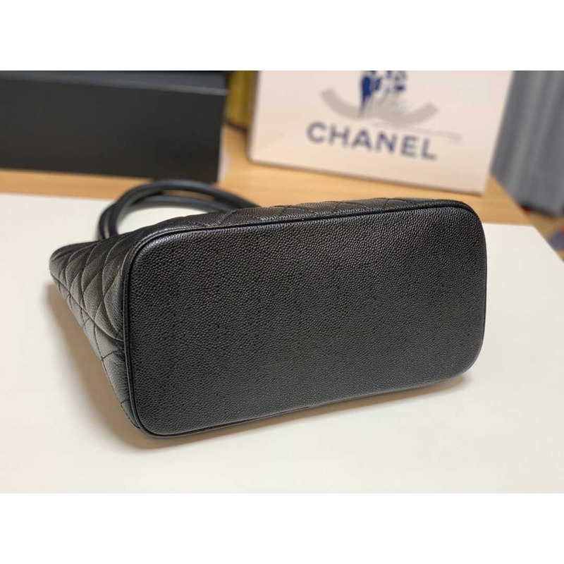 Ch*el black 2009 medallion tote bag