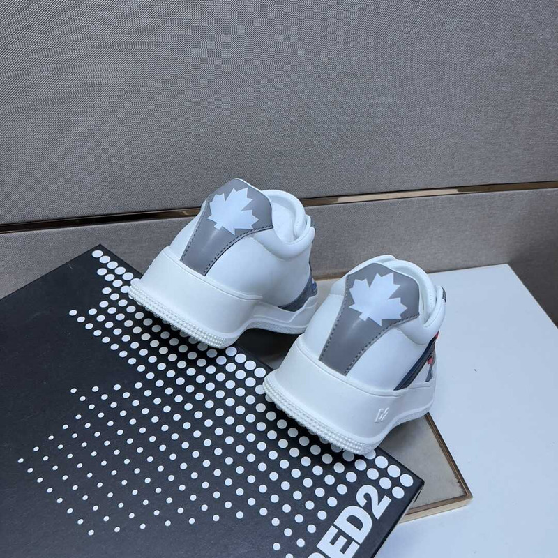 Dsquared2 Canadian Low-top Sneakers In White