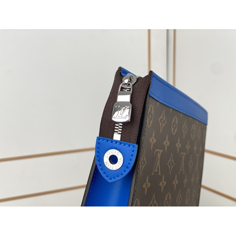 l**is V*t*n monogram outdoor apollo pochette