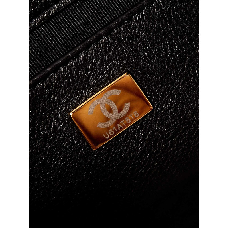 Ch*el hobo handbag calfskin & gold-tone metal black