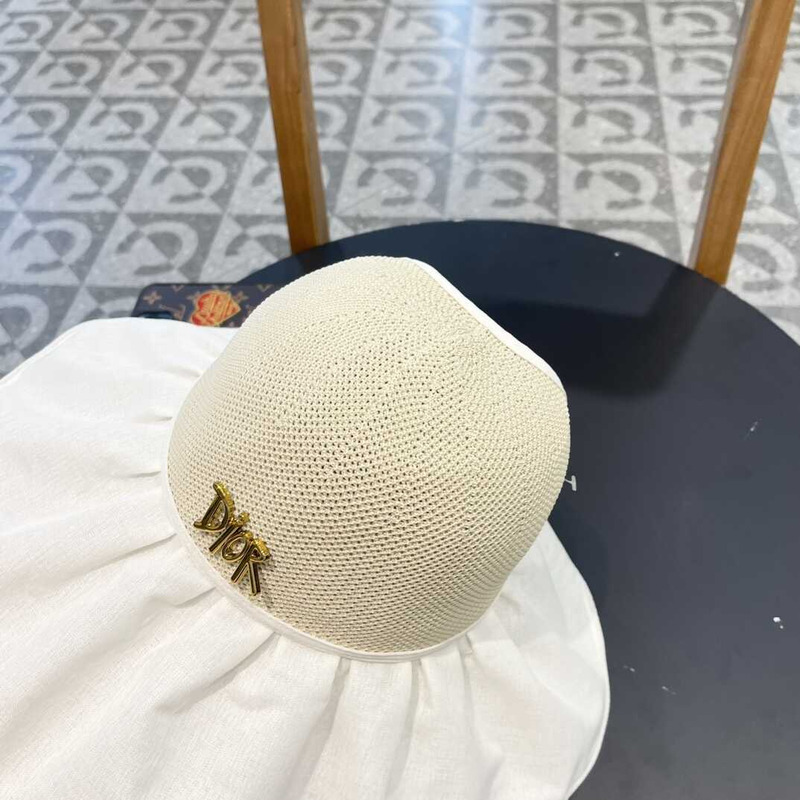 D*or logo bucket hat in white