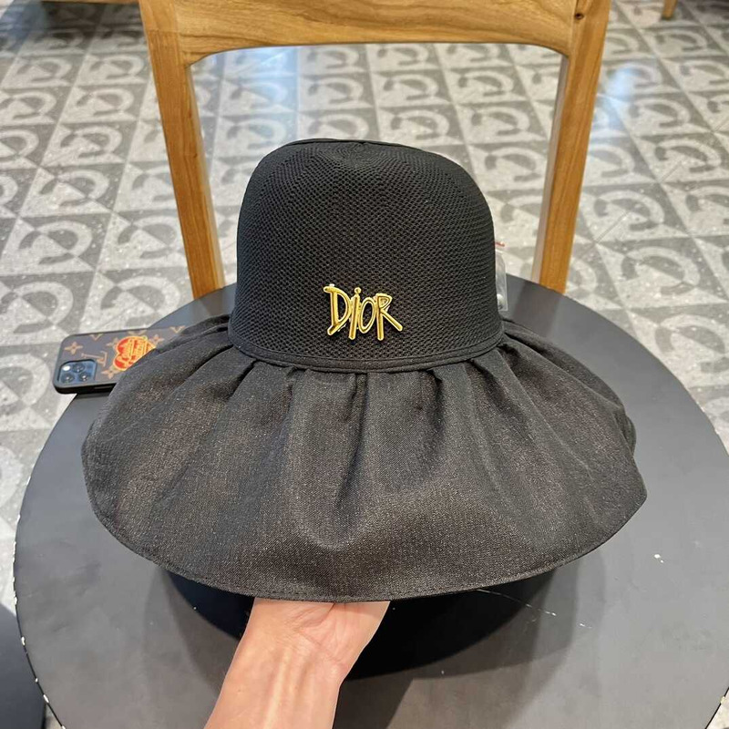 D*or logo bucket hat in black