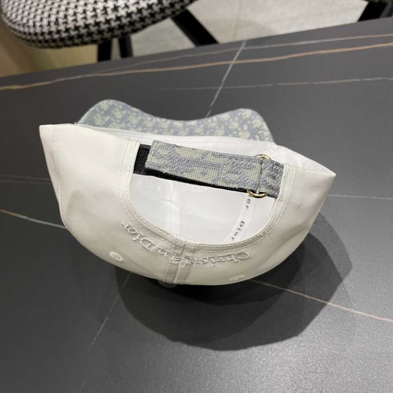 D*or logo oblique print cap