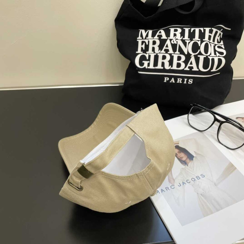 D*or logo baseball cap apricot