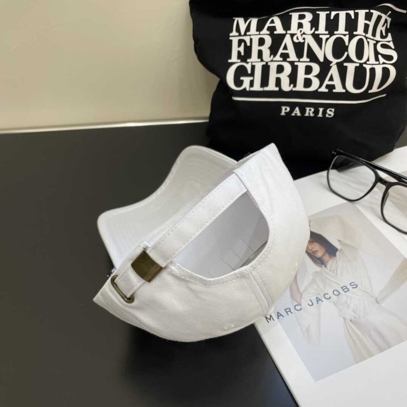 D*or logo baseball cap white