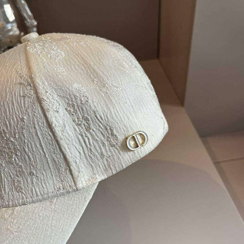 D*or oblique print cap in white