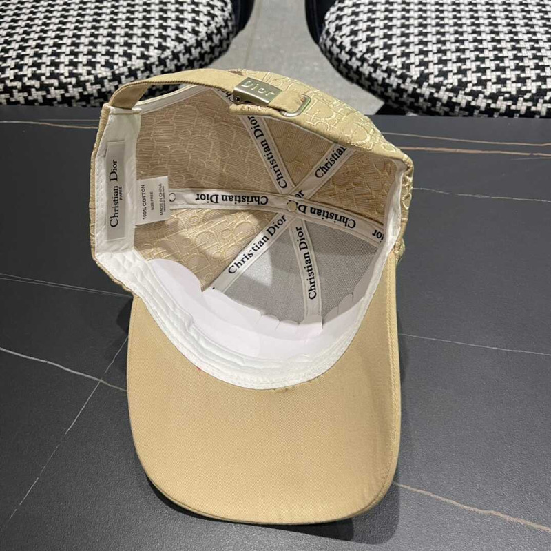 D*or oblique print cap in begie