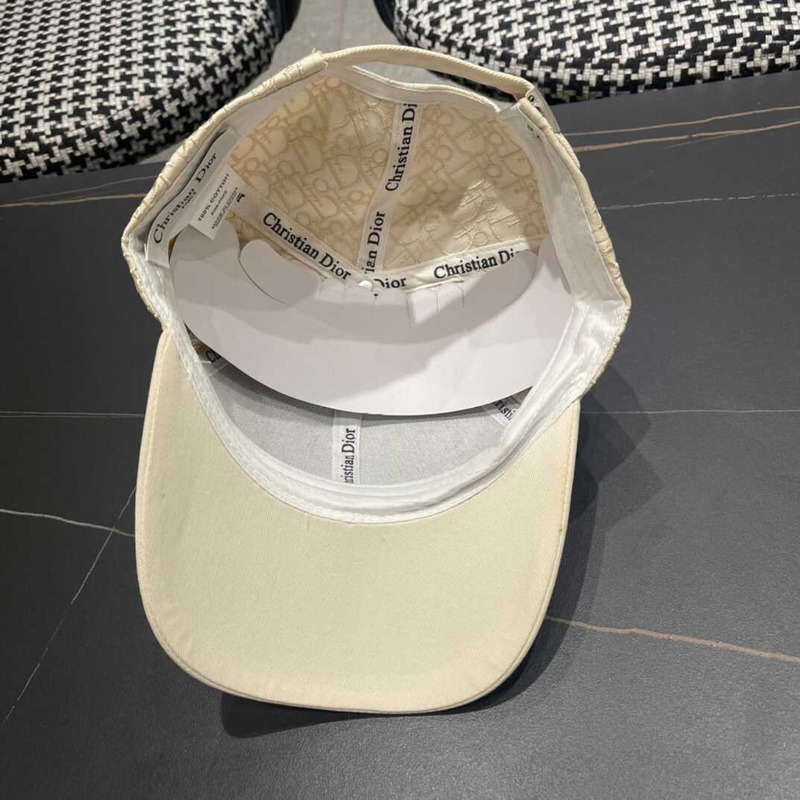 D*or oblique print cap in begie