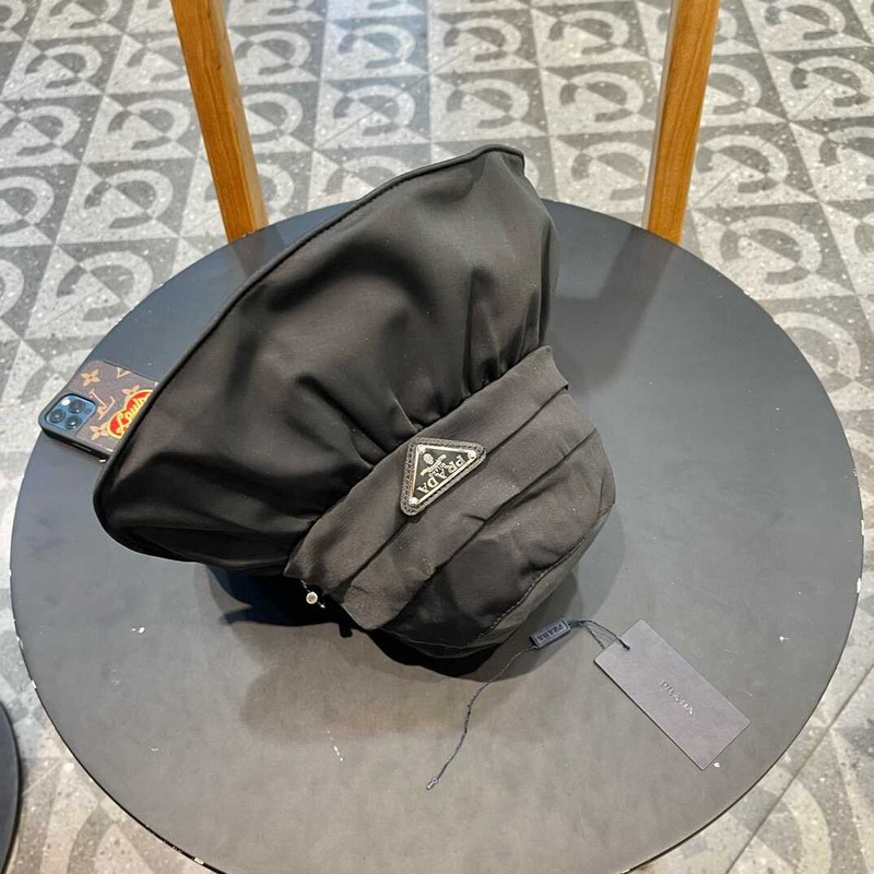 Pra*a wide brim sun visor hat in black