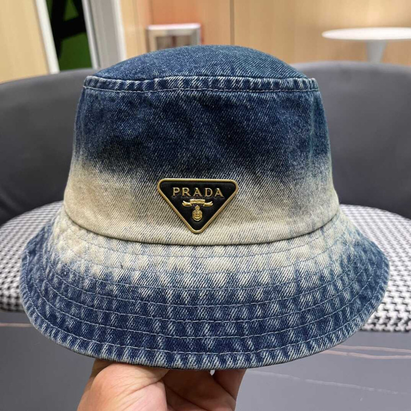 Pra*a denim bucket hat white and blue