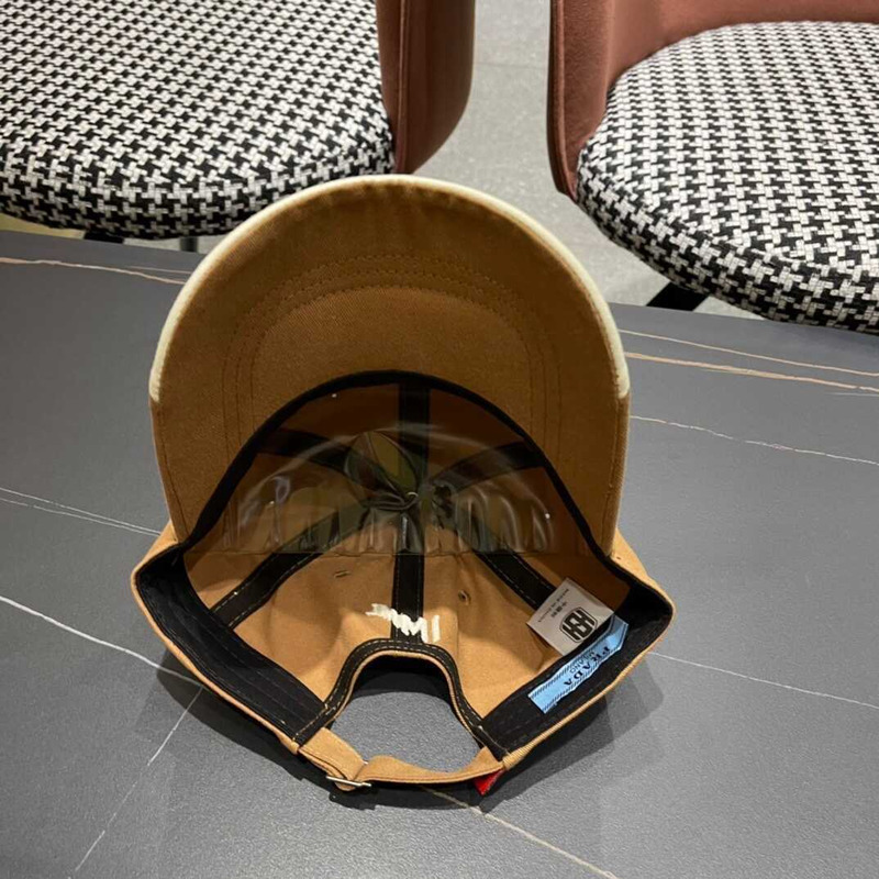 Pra*a  re-nylon baseball cap in white and brown