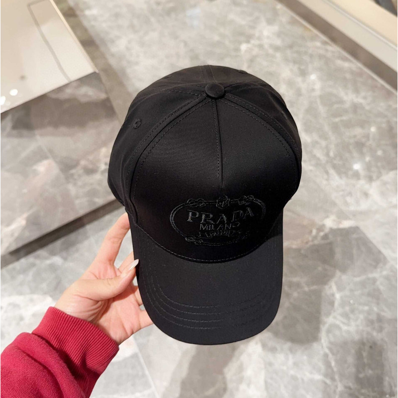 Pra*a drill baseball cap in black