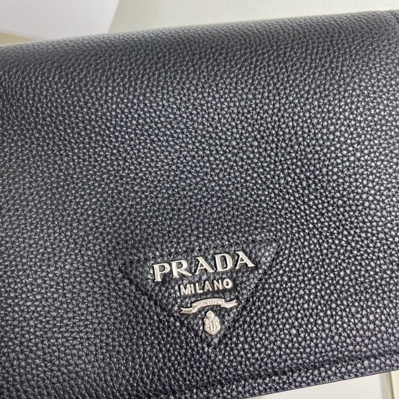 Pra*a leather shoulder bag in black