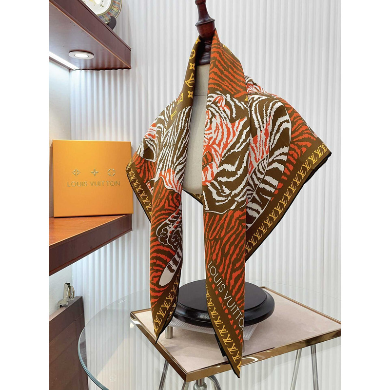 l**is V*t*n square scarf in brown