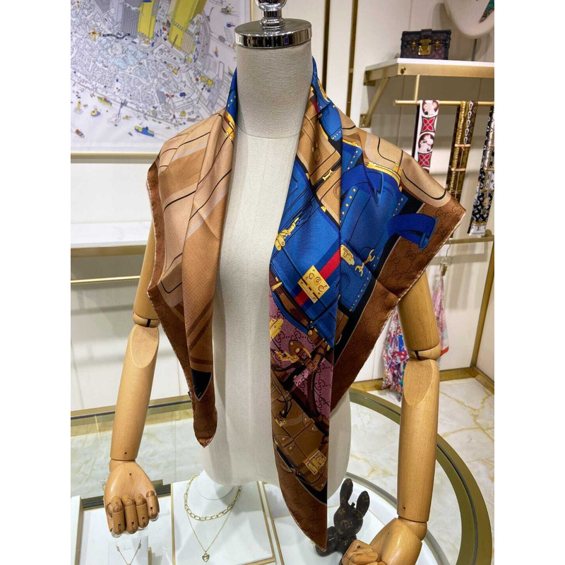 G*u*i flora print silk scarf in brown