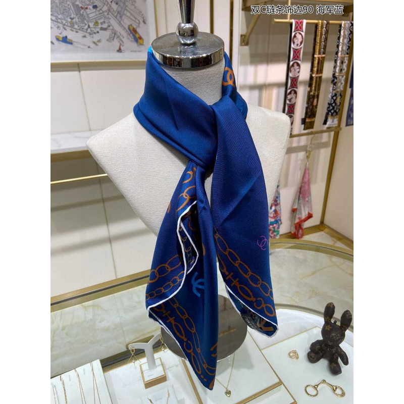 Ch*el square scarf in blue