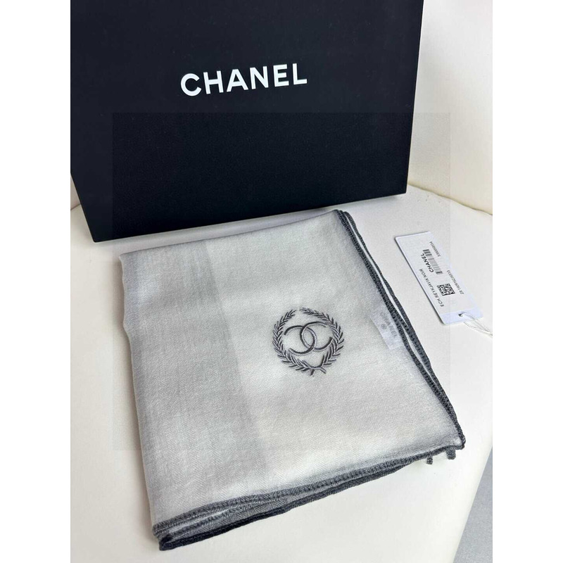 Ch*el cashmere scarf grey