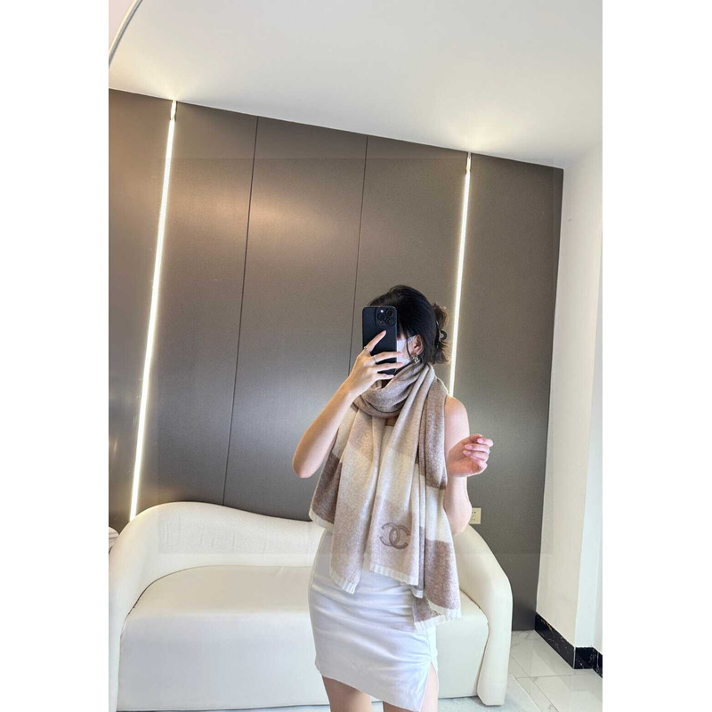 Ch*el cashmere scarf beige