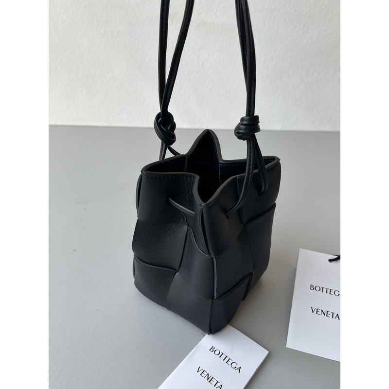 Bo*te*ga ve*ne*ta mini cassette bucket bag in black
