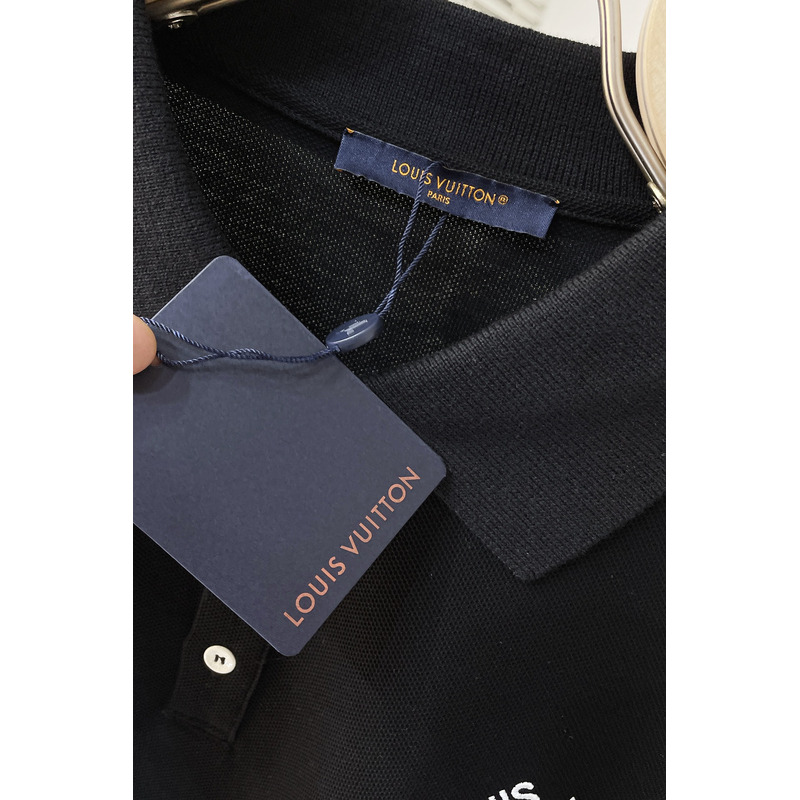 l**is V*t*n signature polo in black
