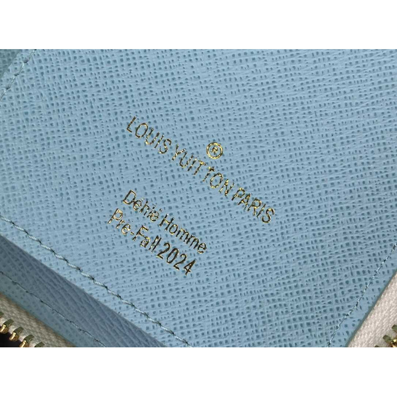 l**is V*t*n zippy wallet in muti color