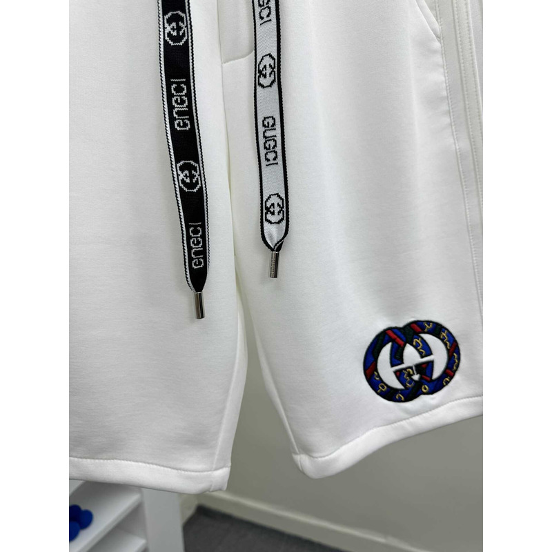 G*u*i logo-print shorts in white