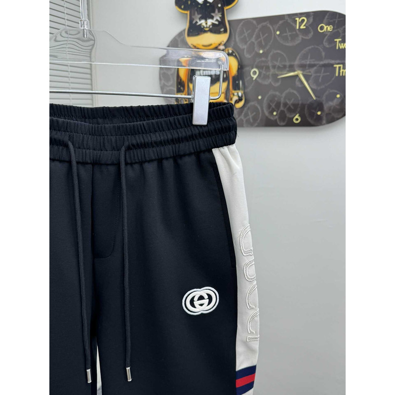 G*u*i cotton shorts in black