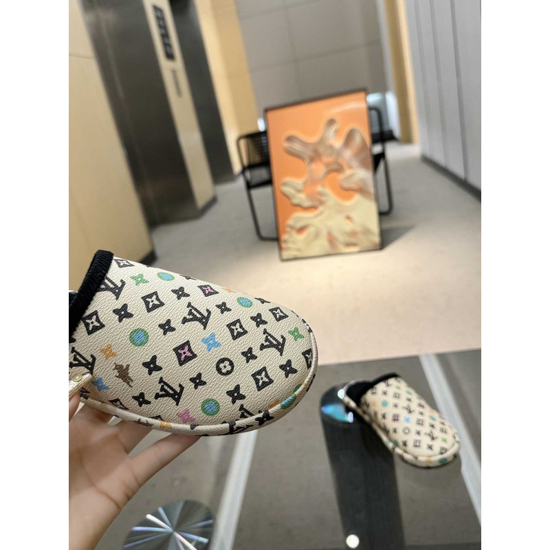 l**is V*t*n lv palace slipper beige