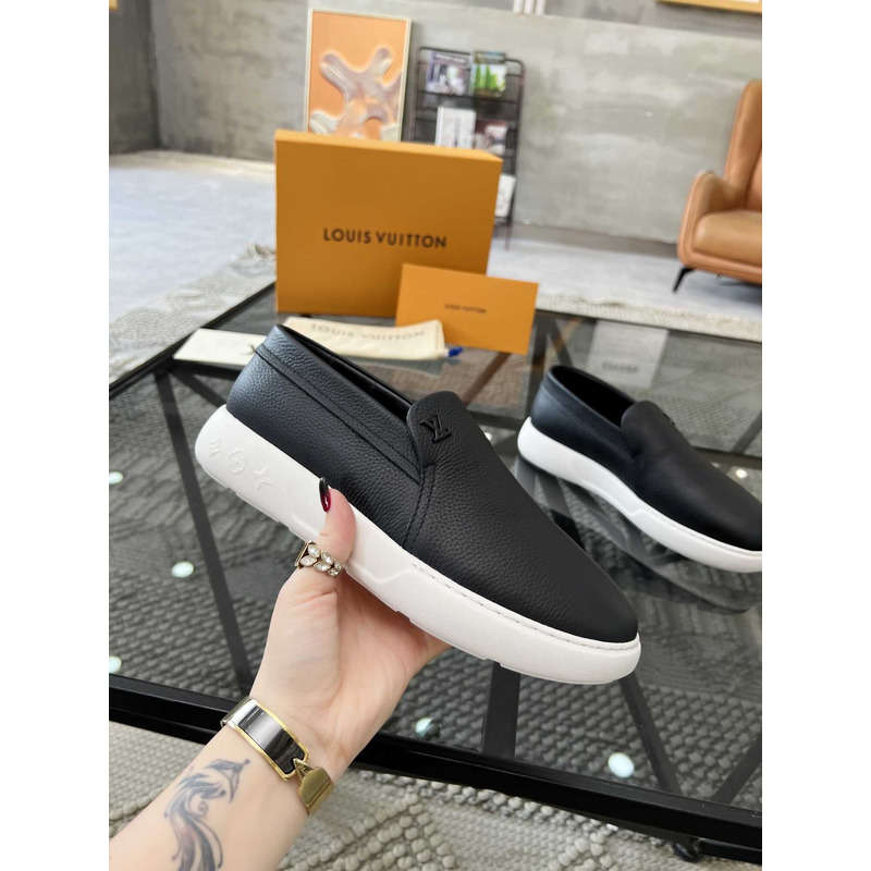 l**is V*t*n pacific loafer - shoes in black