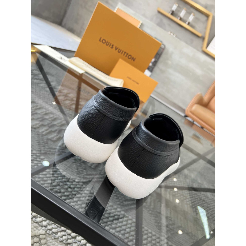 l**is V*t*n pacific loafer - shoes in black