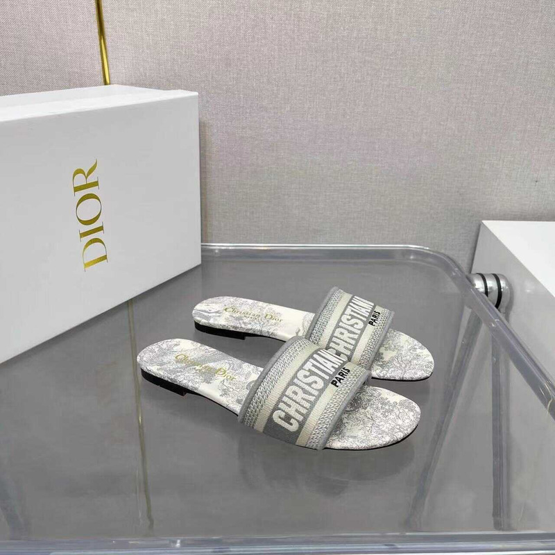 D*or dway embroidered cotton slides white grey