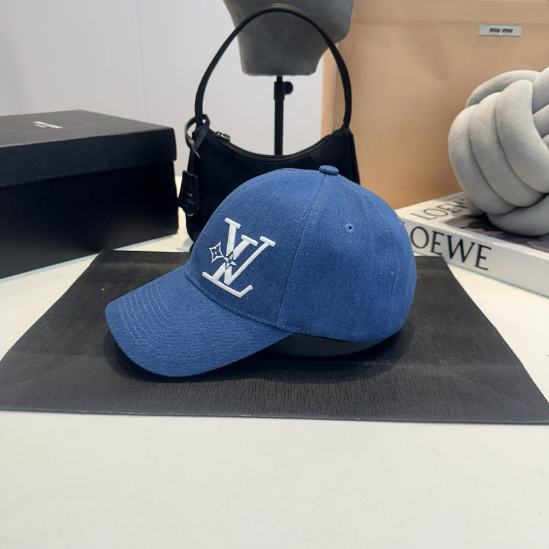 l**is V*t*n smash cap blue