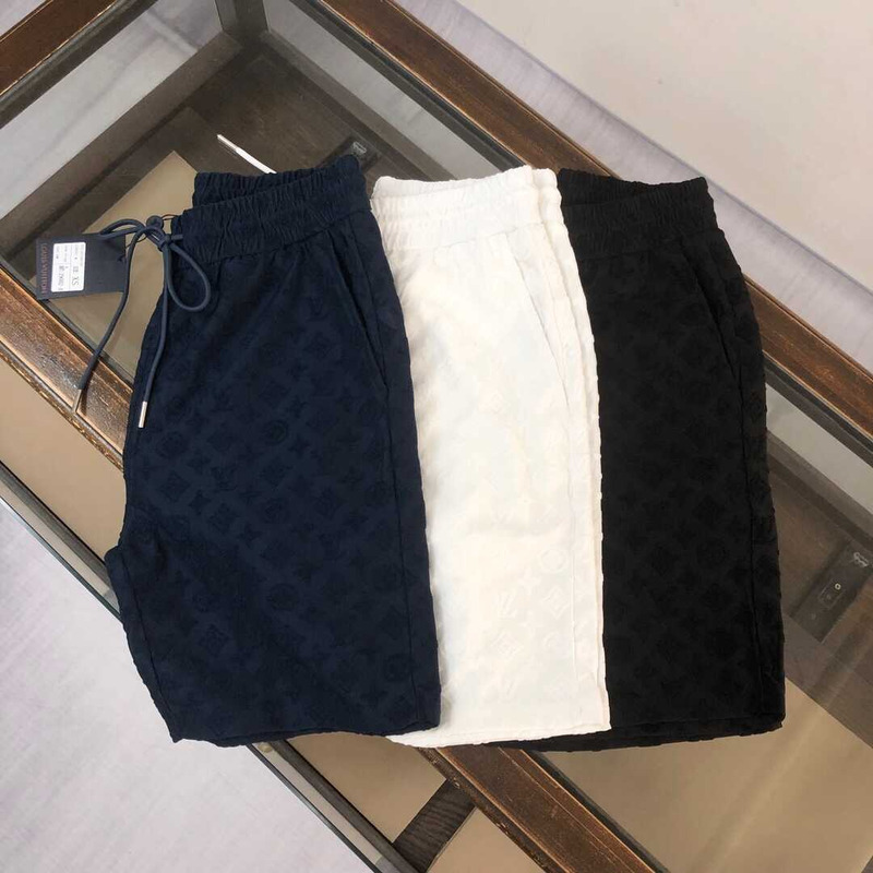 l**is V*t*n damier short white