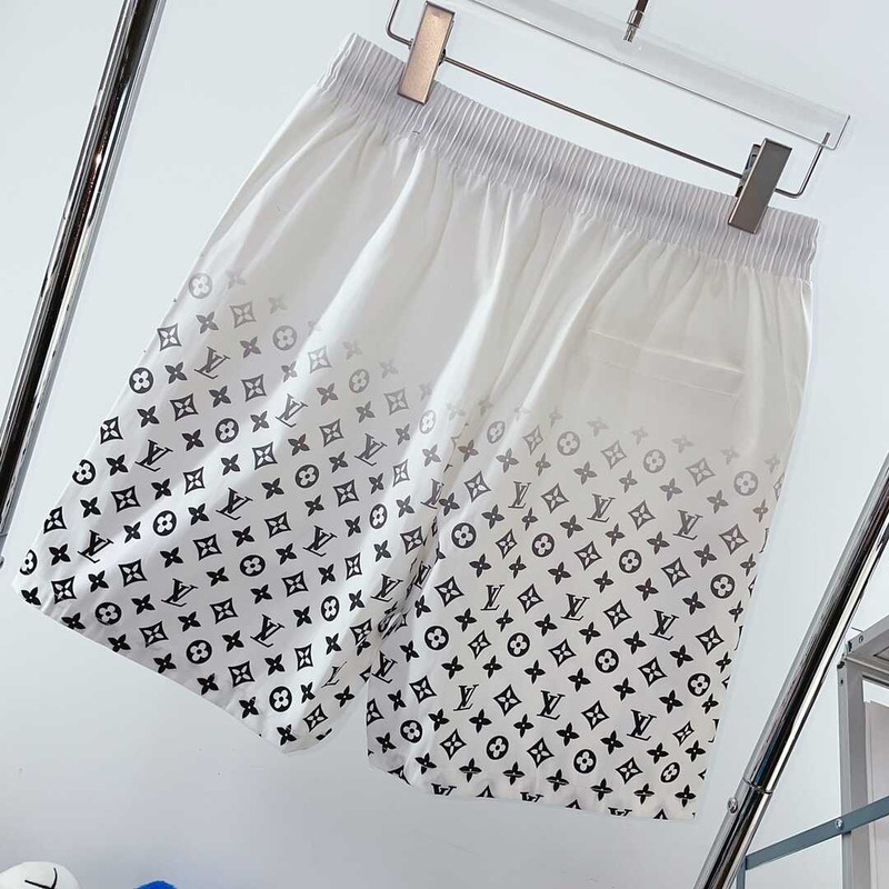 l**is V*t*n monogram shorts white