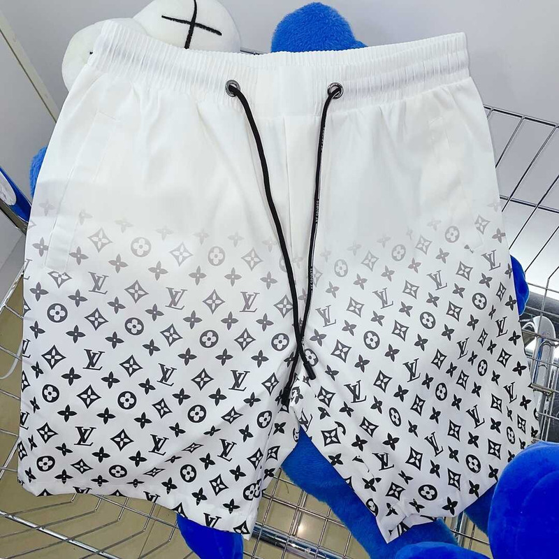 l**is V*t*n monogram shorts white