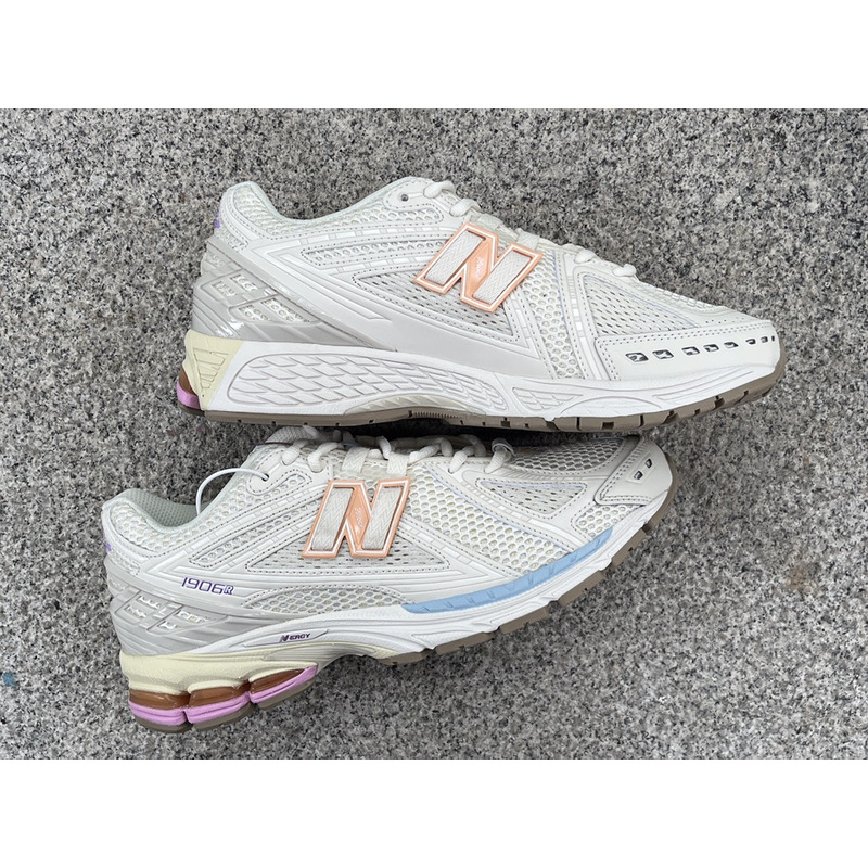 New Balance 1906R Sneaker White