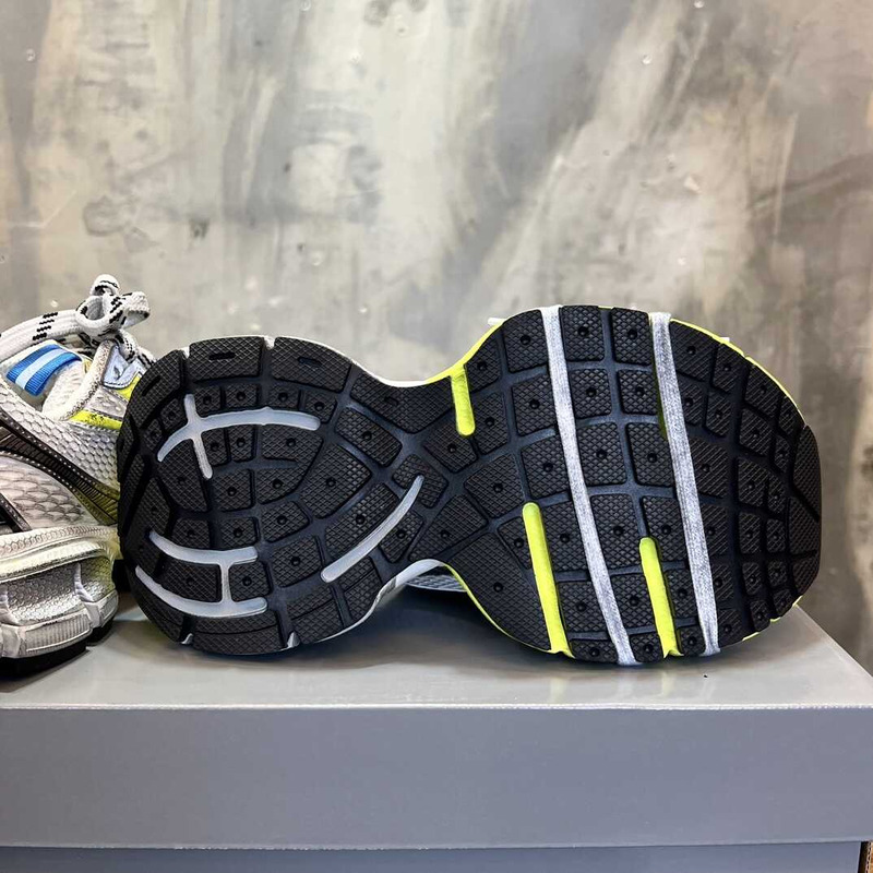 Ba*len*cia*ga runner light yellow white