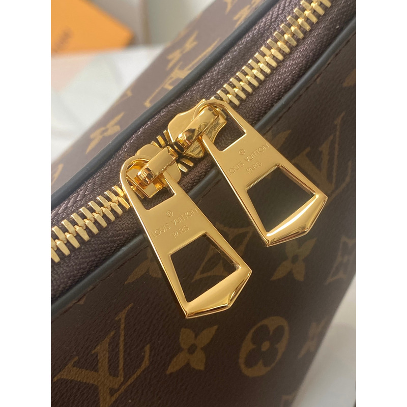 l**is V*t*n boulogne monagram beige