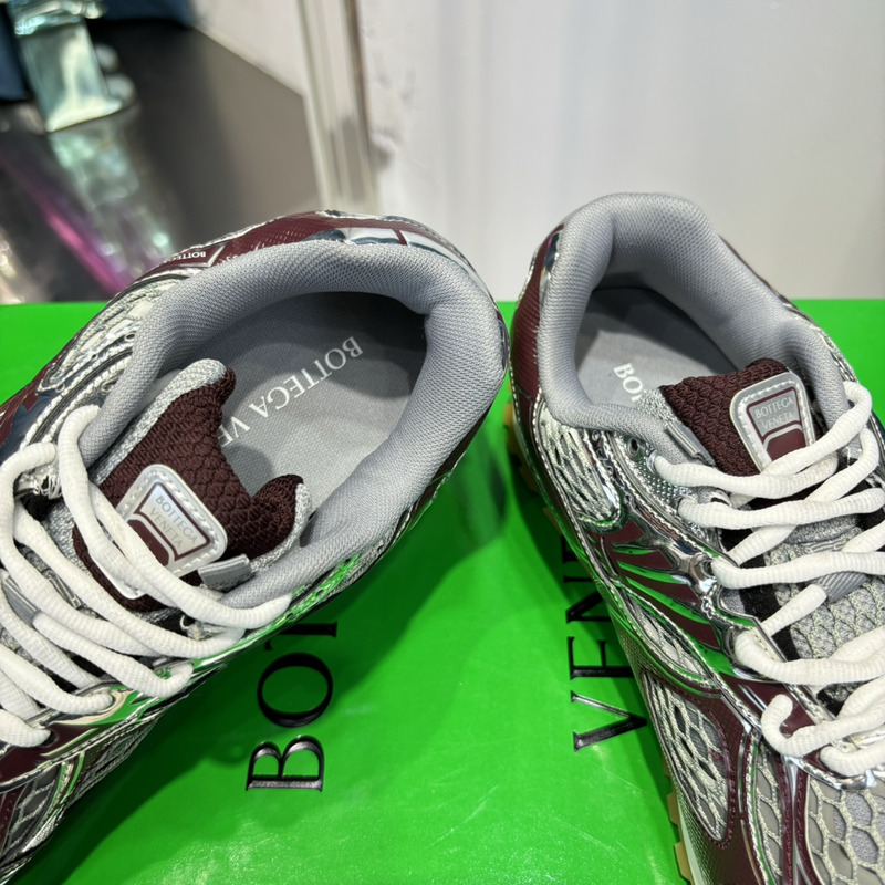 Bo*te*ga ve*ne*ta orbit sneaker lightweight technical mesh in merlot / vapor / optic white