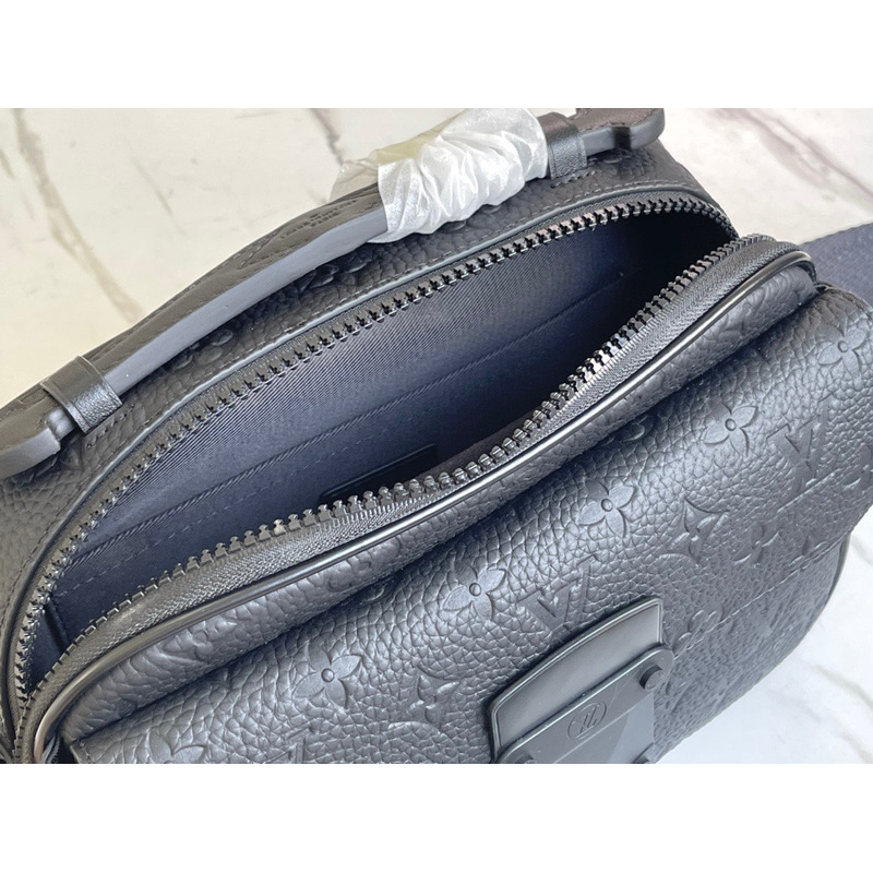 l**is V*t*n s lock messenger bag cowhide leather black