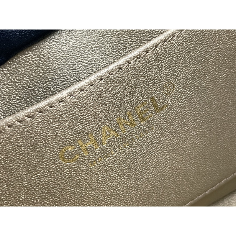 Ch*el small hobo bag grained shiny calfskin & gold-tone metal black