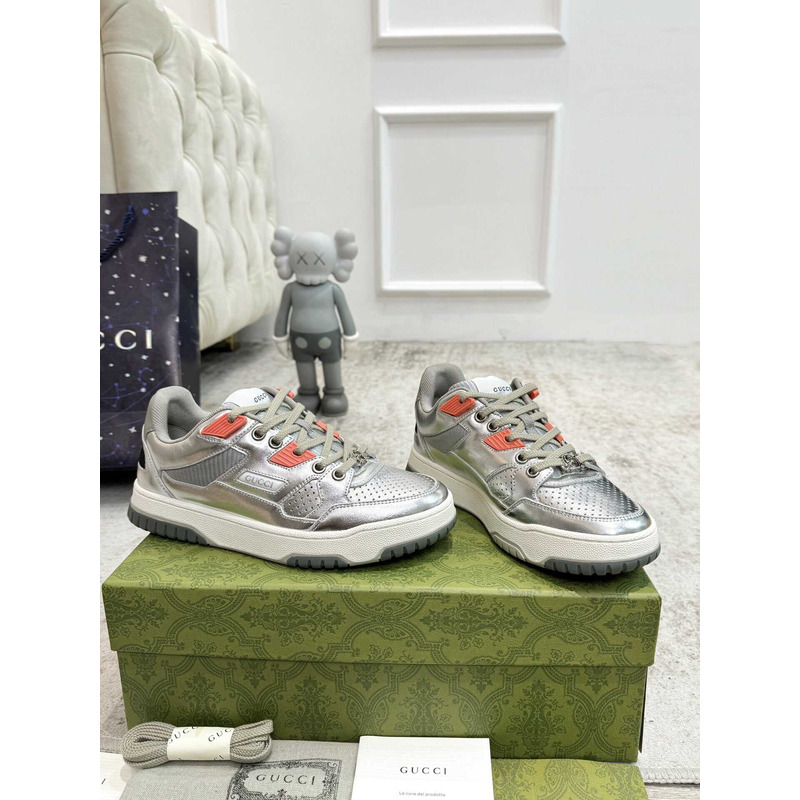 G*u*i interlocking g sneaker with leather silver