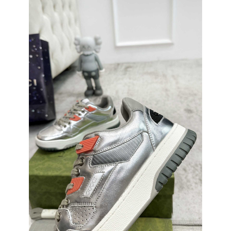G*u*i interlocking g sneaker with leather silver