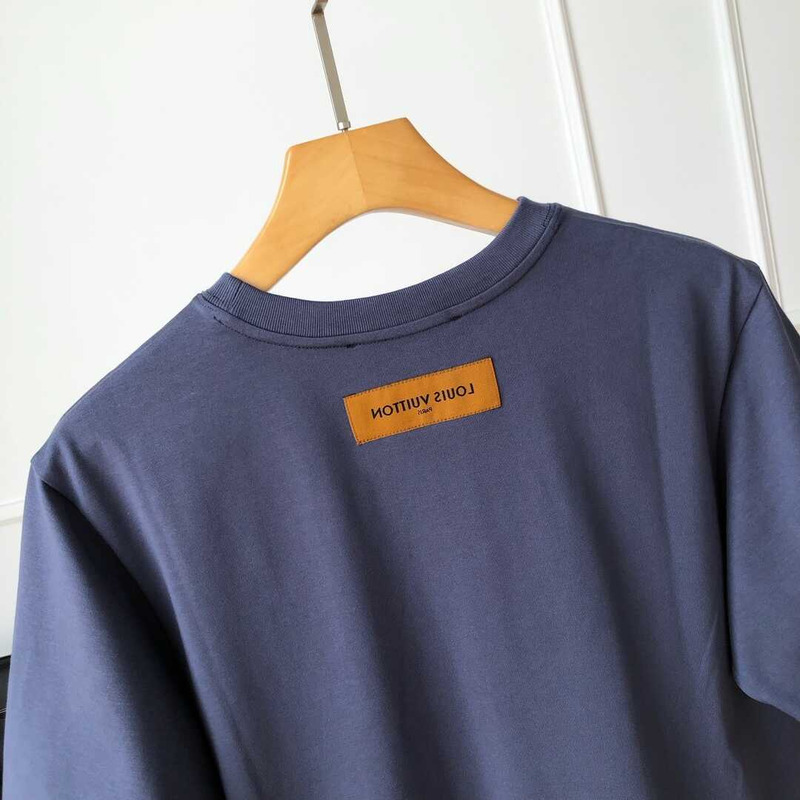 l**is V*t*n embroidered logo t-shirt blue