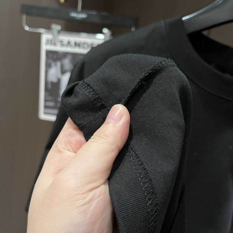 l**is V*t*n logo embroidered cotton t-shirt black